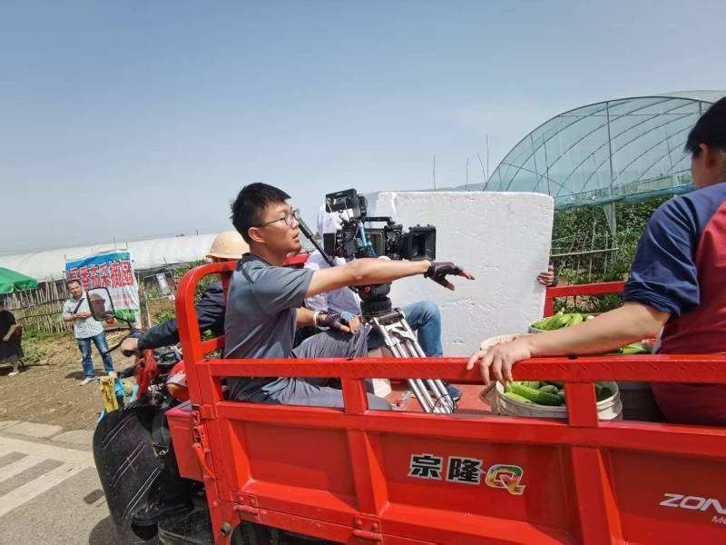 电商爆款背后的推手：嵩县产品视频拍摄公司精准捕捉卖点痛点